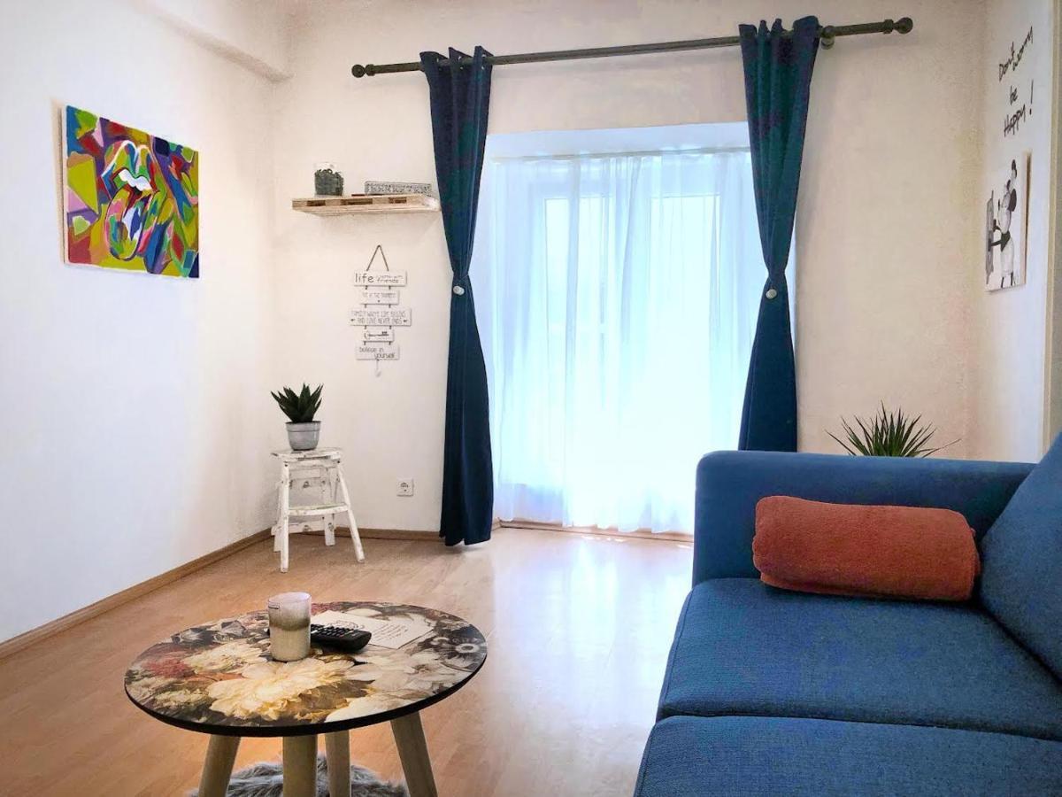1Br Apartment On The Most Beautiful Street In Ljubljana Center Экстерьер фото